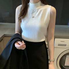 STAR Fashion Elegant Sleeveless Turtleneck Top