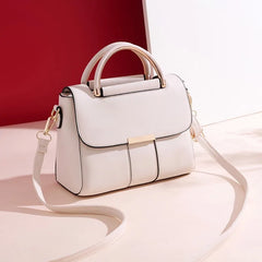 Elegant Women's Crossbody Bag - Stylish & Spacious