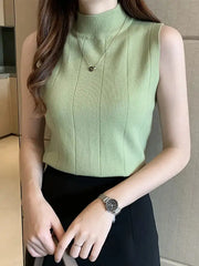 STAR Fashion Elegant Sleeveless Turtleneck Top