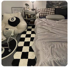 Black & White Runner Rugs - Versatile & Stylish Rugs for Hallways & Bedrooms