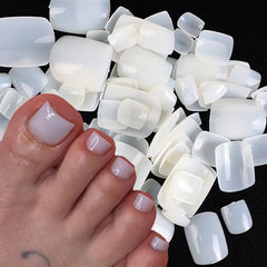 Elegant Natural White False Toe Nails – French Tip Press-Ons